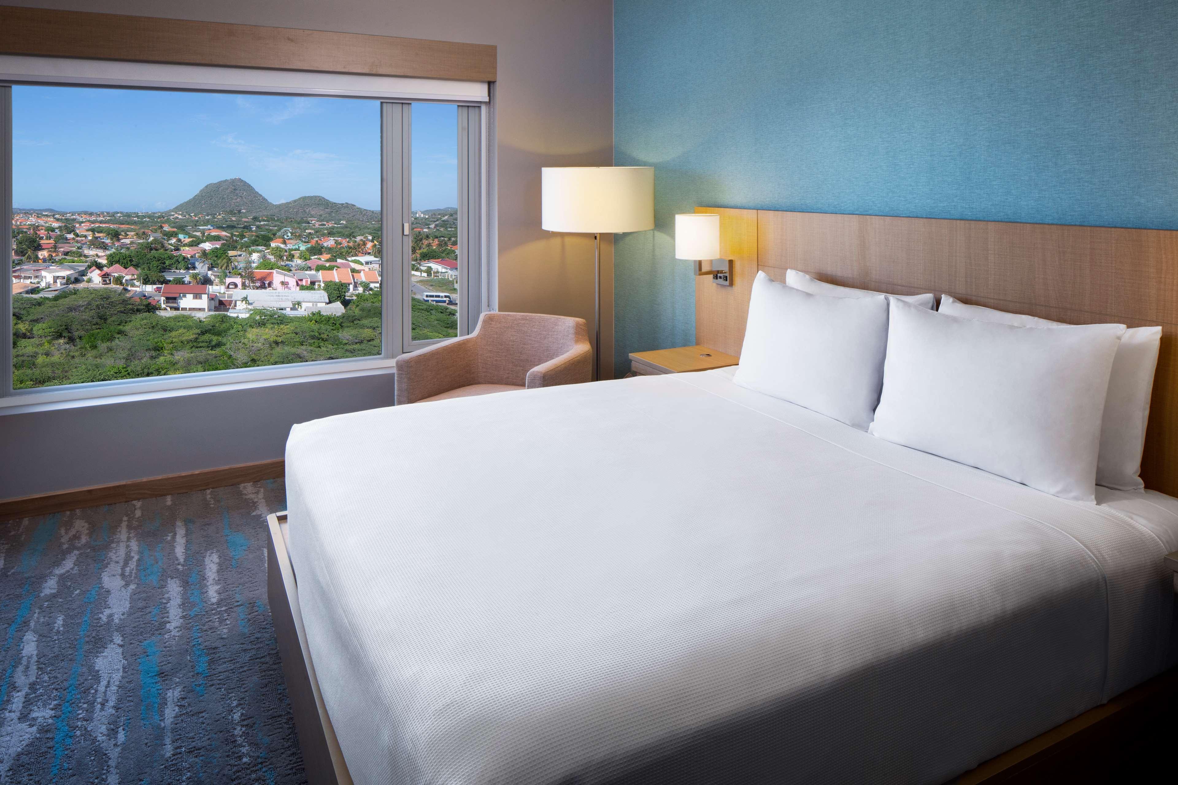 Hyatt Place Aruba Airport Oranjestad Buitenkant foto