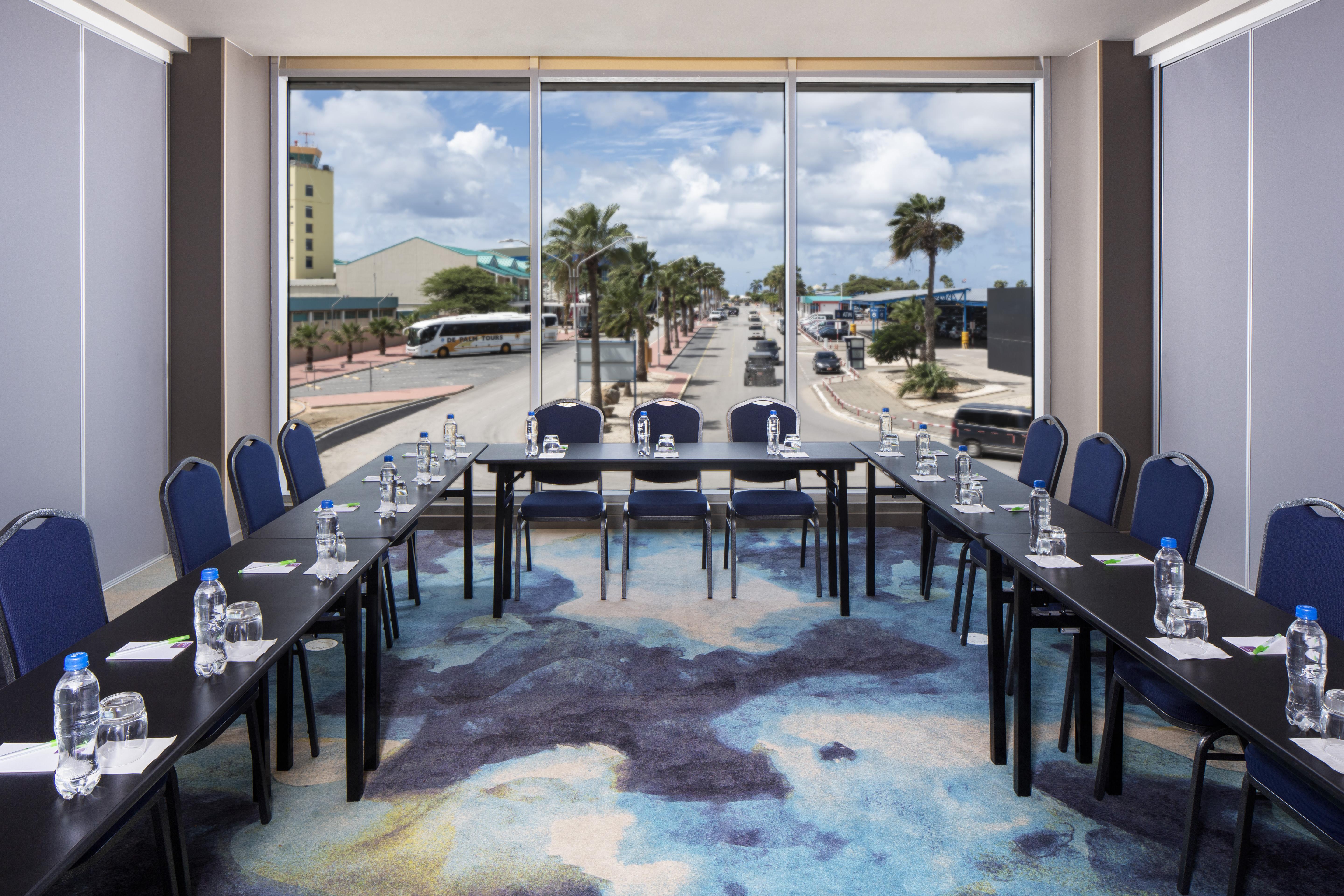Hyatt Place Aruba Airport Oranjestad Buitenkant foto